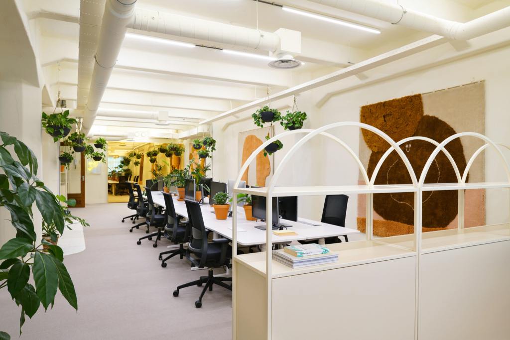 Aline Việt Nam đã tìm ra giải pháp thiết kế văn phòng 60m2 cho doanh nghiệp